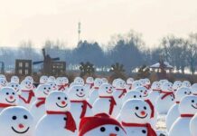 Have you ever seen a snowman version of the Terracotta Army of Qin Shi Huang?